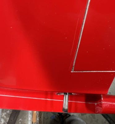 Lay the tail onto the fuselage and mark the location of the torque rods on the fuselage.
